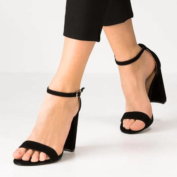 Steve Madden Black suede Carrson. - Picture 1 of 10